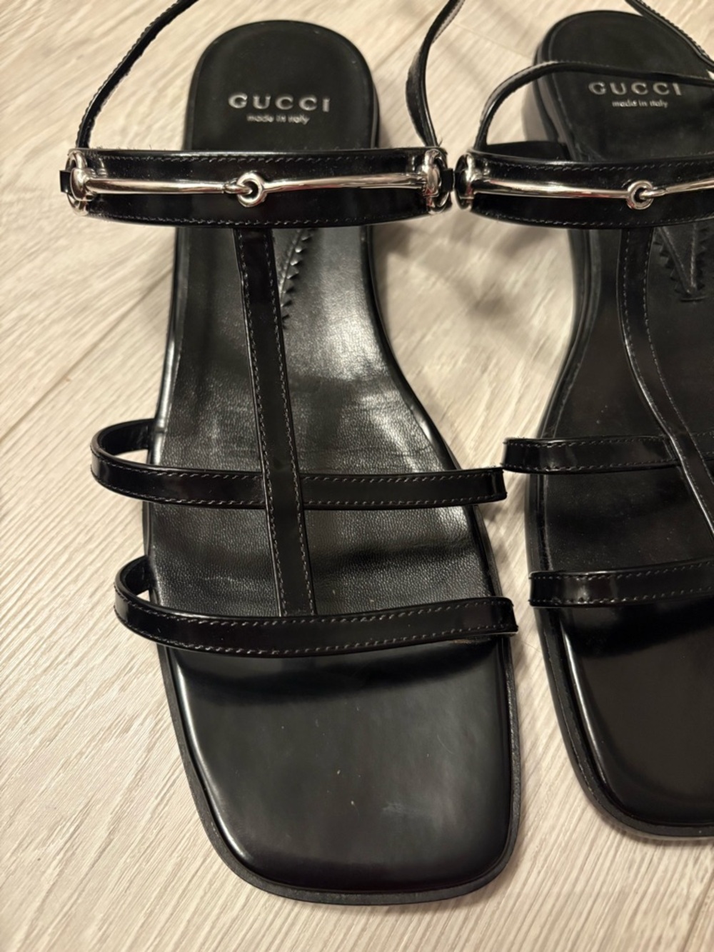 Gucci
Horsebit Accent Leather Slingback Sandals
Women's Size: 39 - Picture 5 of 5